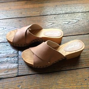 Free People Leather Sonnet Clog